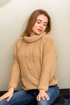 Preview photo for Little Beauty