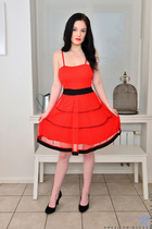 Preview photo for Shy Sweetheart