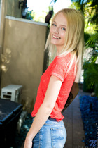 Preview photo for Kate Cant Wait