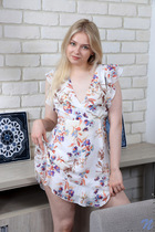 Preview photo for Pretty Blonde