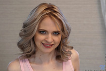 Preview photo for Blonde Babe
